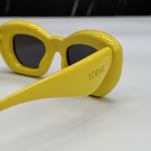 NEW LOEWE LW40117I 39A WOMEN SUNGLASSES YELLOW SQUARE LOEWE EYEWEAR - Picture 6 of 13